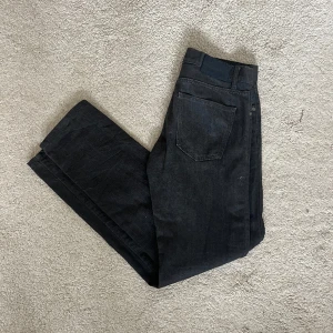 J.lindberg jeans - J.lindberg jeans, nya utan prislapp har aldrig använts, sitter slim. Ny pris 1400kr vårt pris: 450