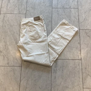Boggi chinos - Säljer ett par boggi chinos i gott skick.