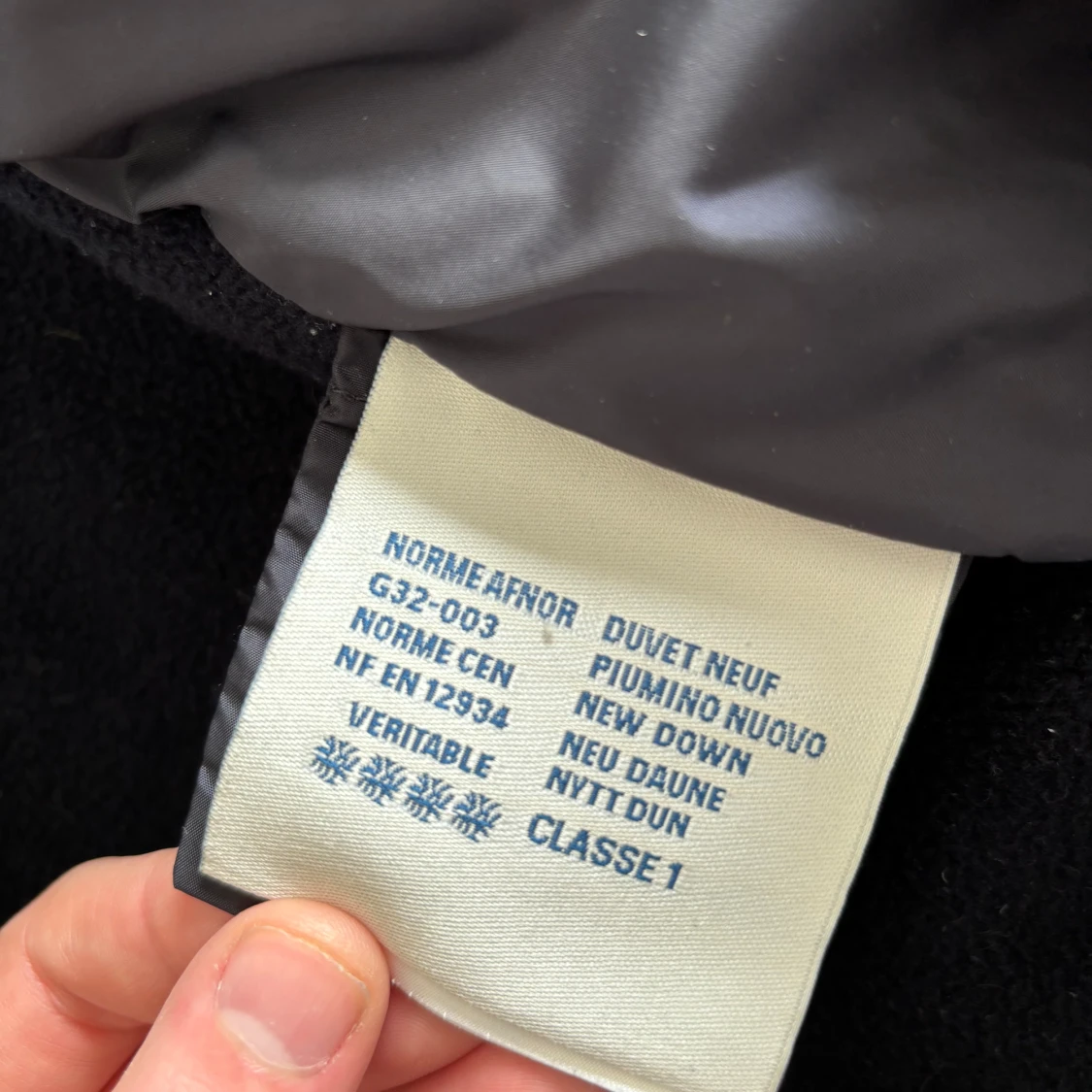 Moncler Cardigan - 93