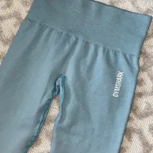 Superfina oanvända gymshark tights storlek XS/S, töjbara. 