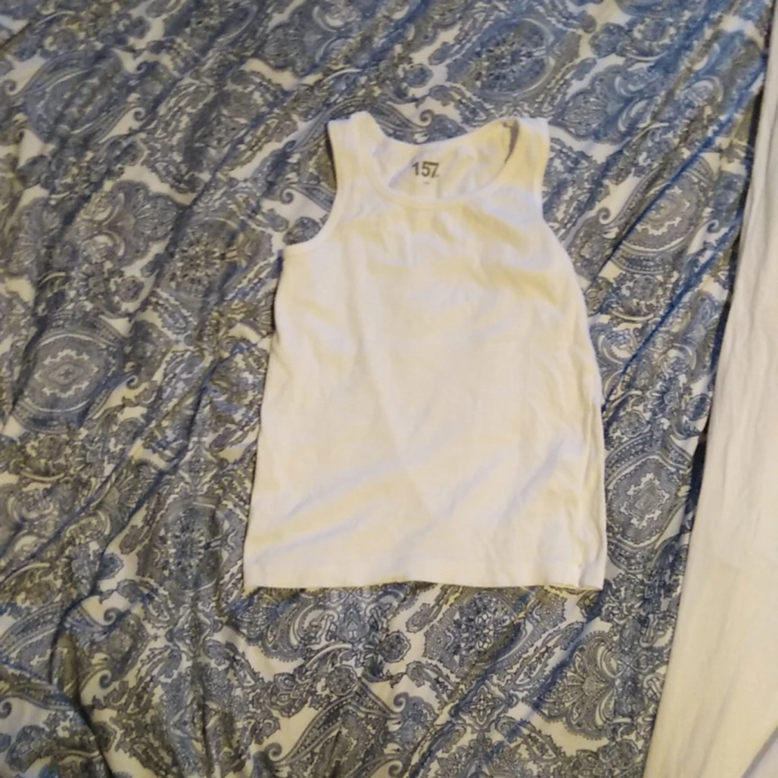 Vitt praktiskt linne