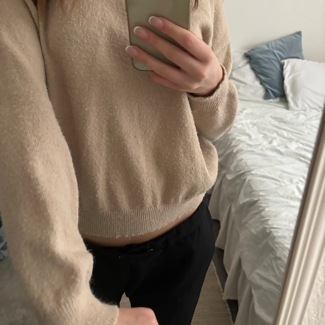 Beige stickad tröja  - 91