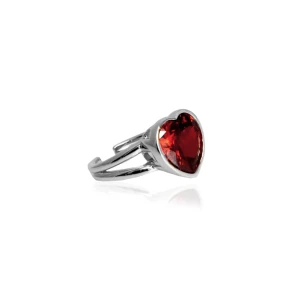 IOAKU ring - Skit snygg ring i nyskick från IOAKU 🤗 Nypris 399kr säljer för billigare💞