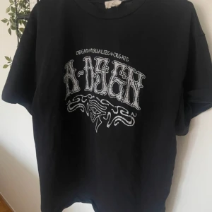 T-shirt från Adsgn  - Jättebra skick 