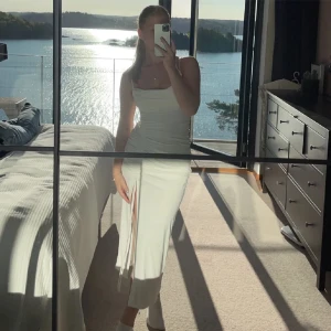 Ny zara klänning - Ny med tags, nypris 499kr