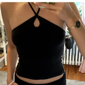 Halterneck topp💘 - Superfin topp