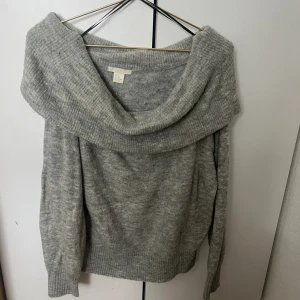 Offshoulder tröja - Superfin tröja, kommer ej till användning!