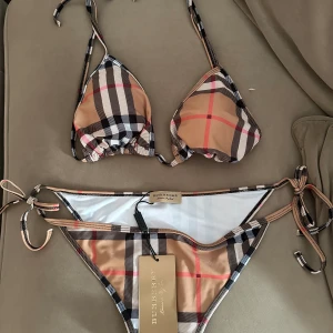 Helt ny bikini - Helt ny bikini med tag kvar storlek M/L