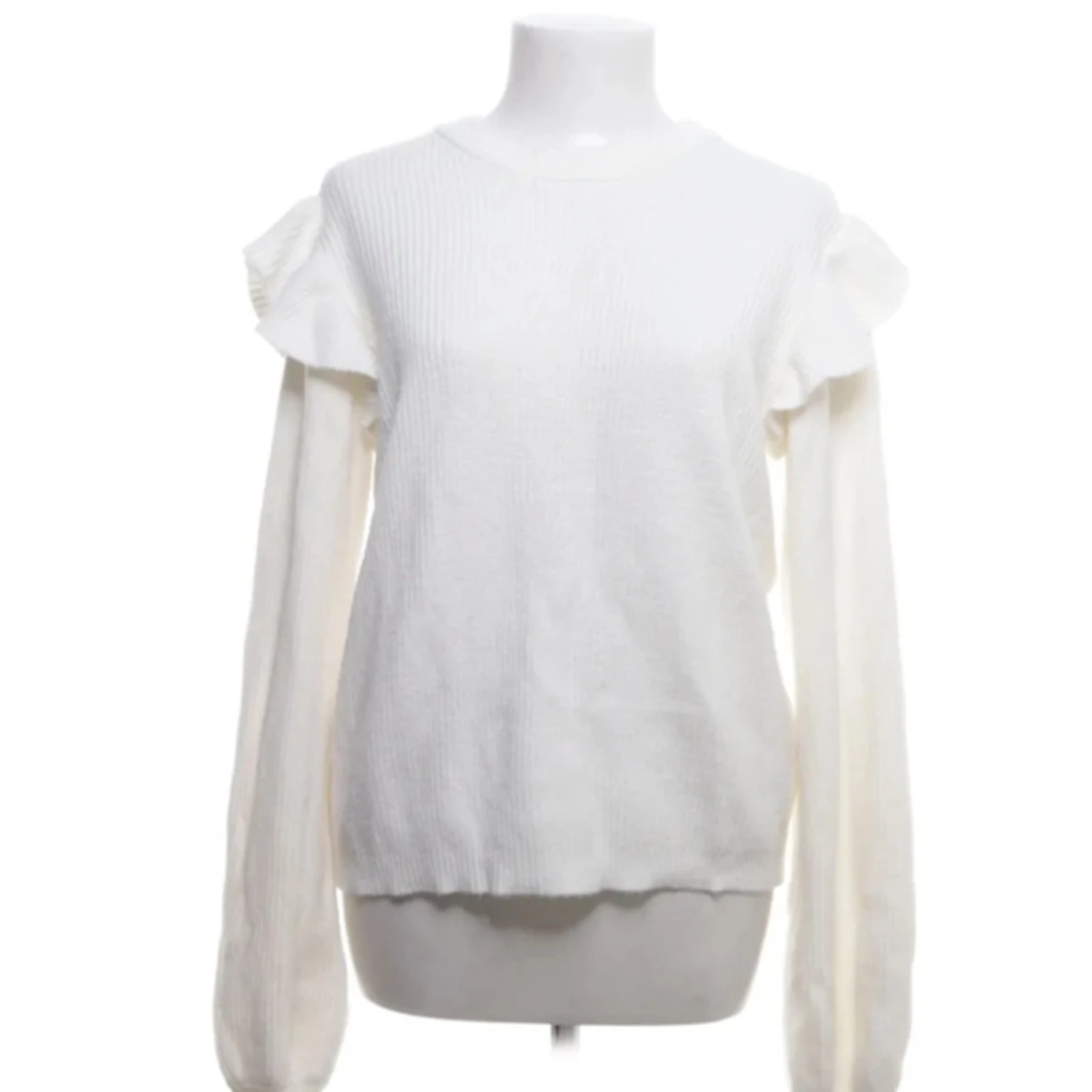 Vit volang stickad tröja