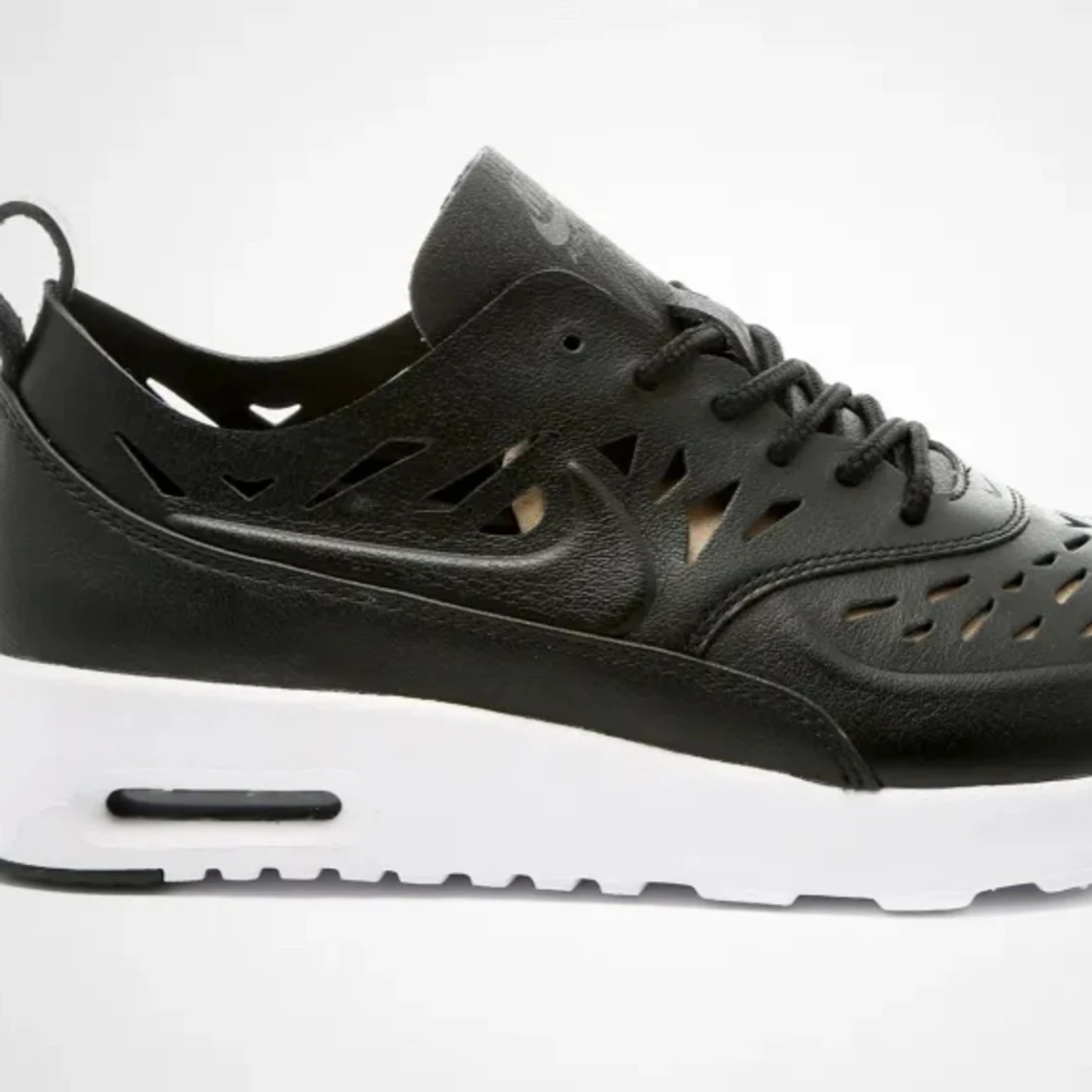 Nike WMNS Air Max Thea Limited edition 2000s - 92