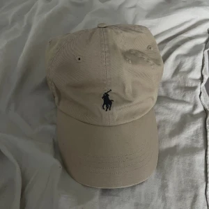 Polo Ralph Lauren keps beige - Väldigt bra skick