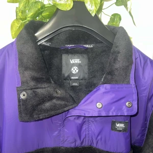 Vans pullover - En helt ny vans pullover Kvitto och allt finns med Från Junkyard Priset är inte hugget i sten