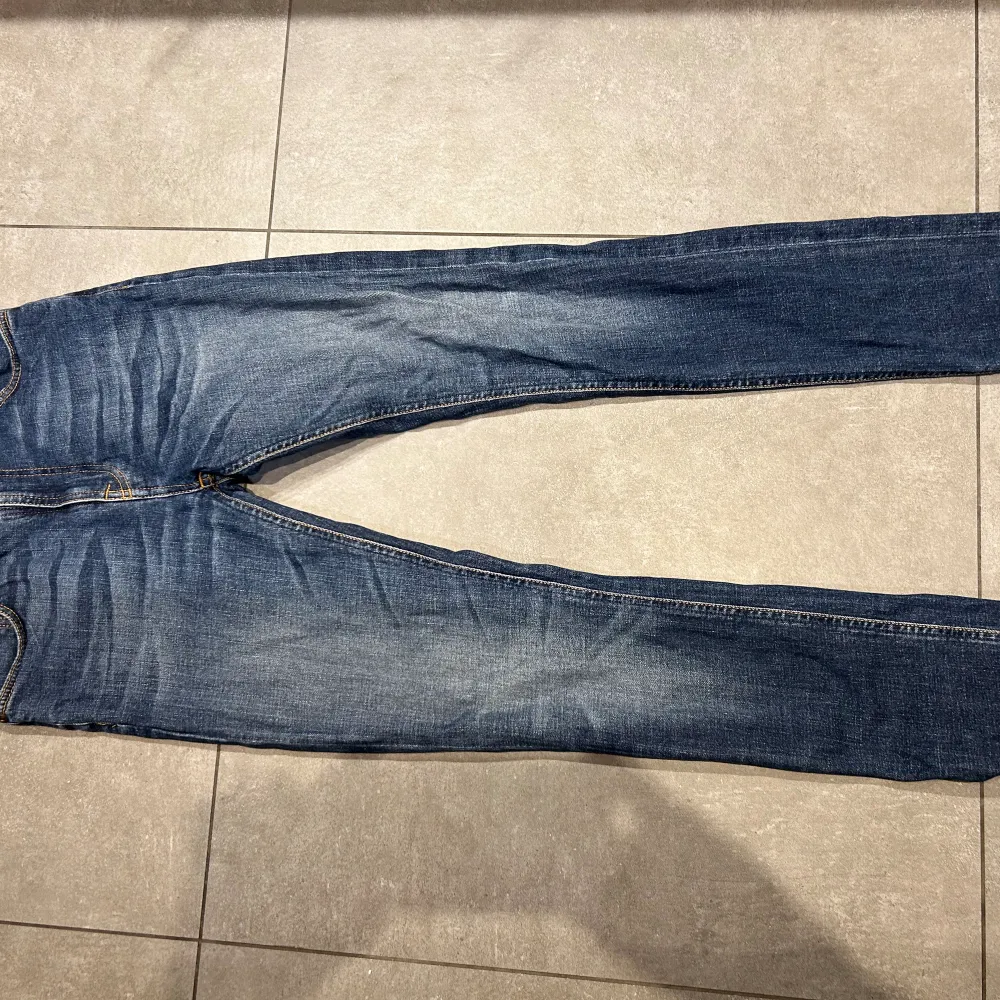 Nudie jeans W28 L30. Jeans & Byxor.