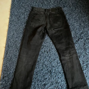 Nudie jeans - Hej! Säljer dessa nudie jeans som är i riktigt bra skick och endast använda ett par fåtal gånger! Modellen är grim Tim (slim) och storlek är 29/30. 