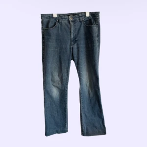 jeans - fina jeans köpta secondhand!