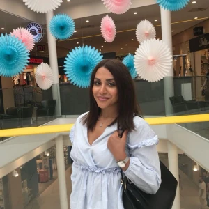 Blus från Zara - En väldigt fin blus från Zara Använd endast en gång  Storlek s men kan passa en m med