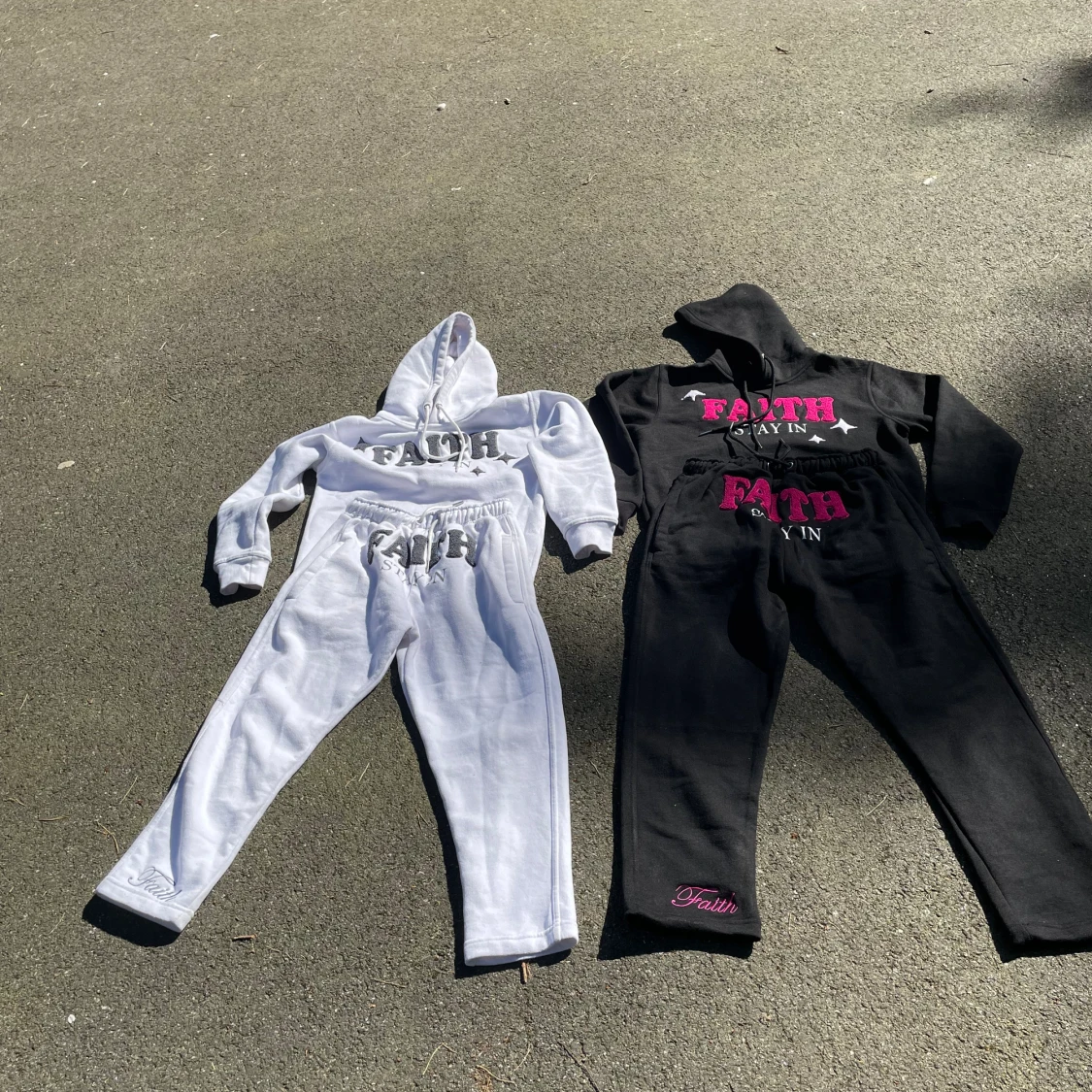 Tracksuit (Faith Tracksuit) - 90