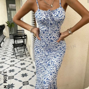 Klänning - Lång klänning i storlek S, knappt använd 