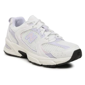 New balance 530 - Supersnygga new balance skor, använda ett fåtal gånger, är som nya!☺️ Nypris: 1 400kr