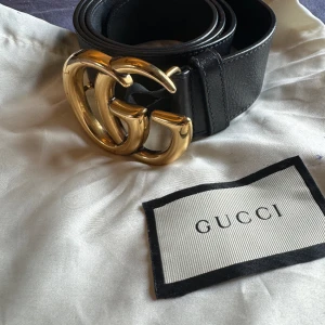 Gucci GG buckle belt - Gucci GG buckle belt in very good condition size M