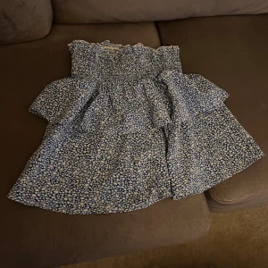 Kjol - Storlek: M Använd fåtal gånger