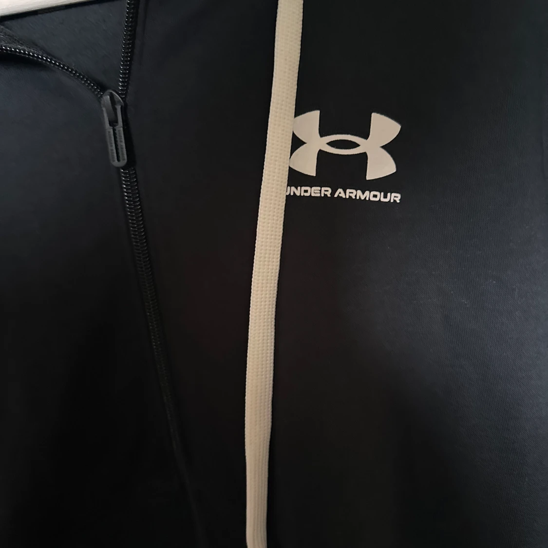 Under armour  - 90