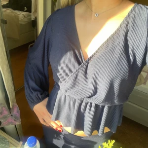 TOPP - Fin topp från & other stories, mycket bra skick ❤️