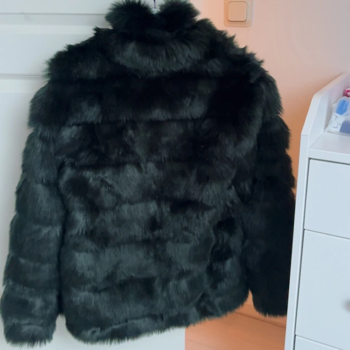 Grön pälsjacka  - 90
