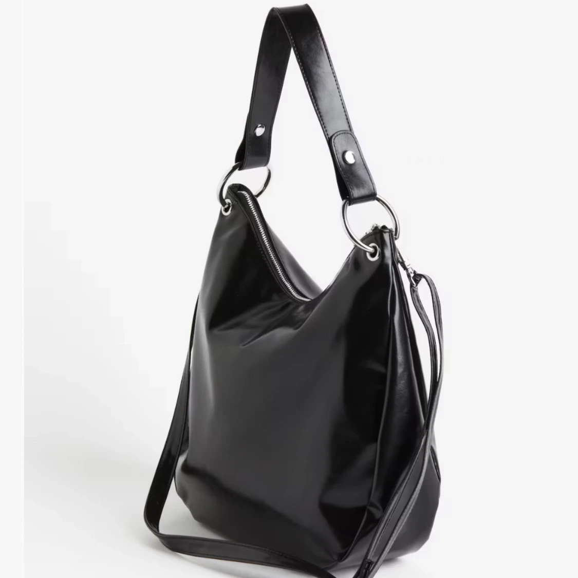 Svart axelväska i skinn - 90