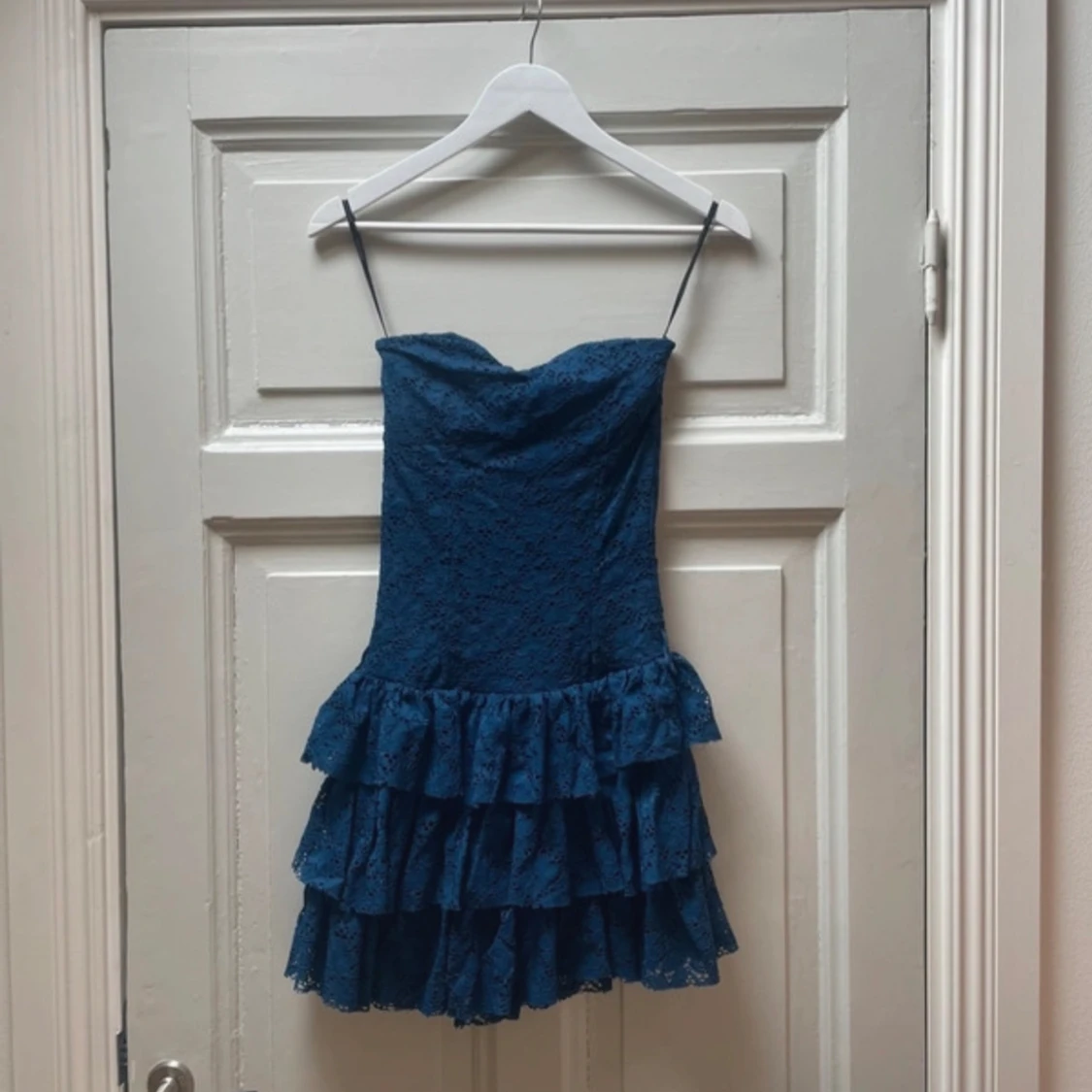 Off shoulder klänning - 90