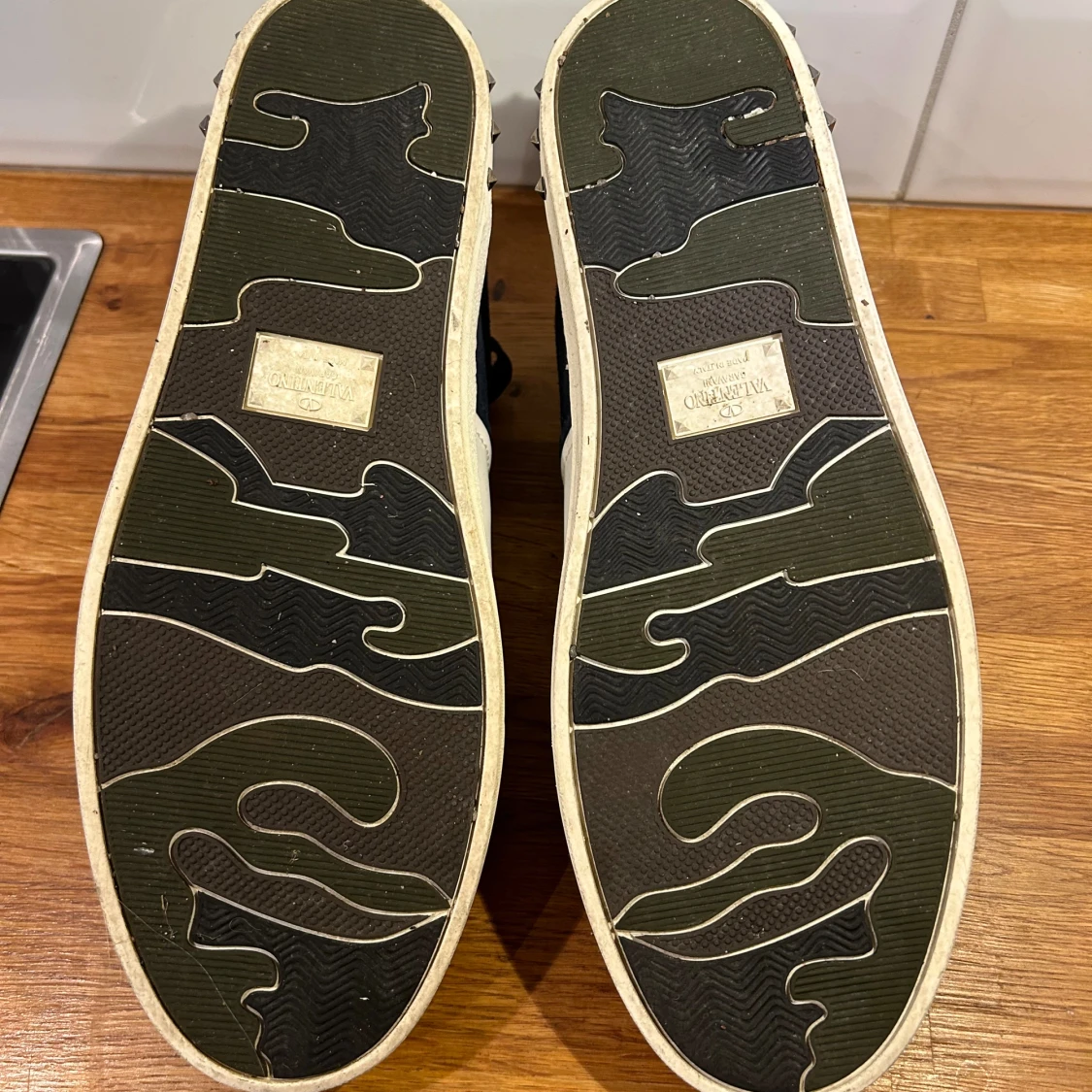 Valentino Flycrew - 92