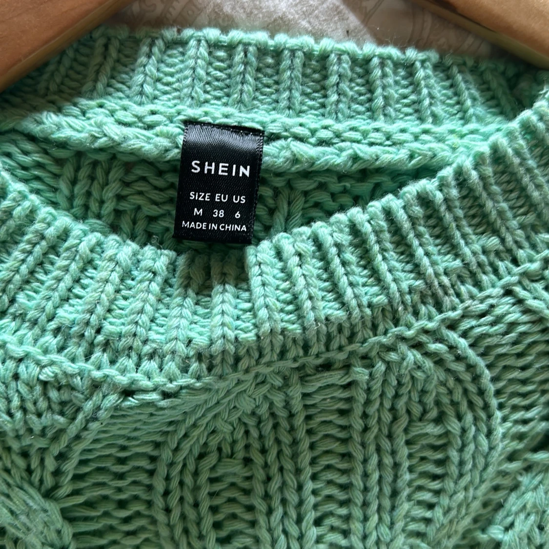 Grön stickad tröja från Shein - 91