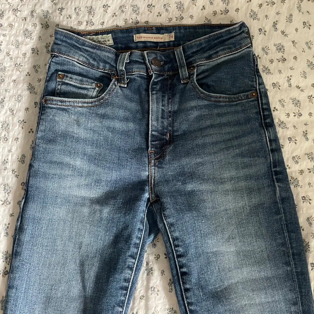 Jättebra skick Storlek xxs (w24 L31). Jeans & Byxor.