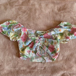 Tröja - Det är en söt tröja som jag köpt i Italien för cirka 500kr