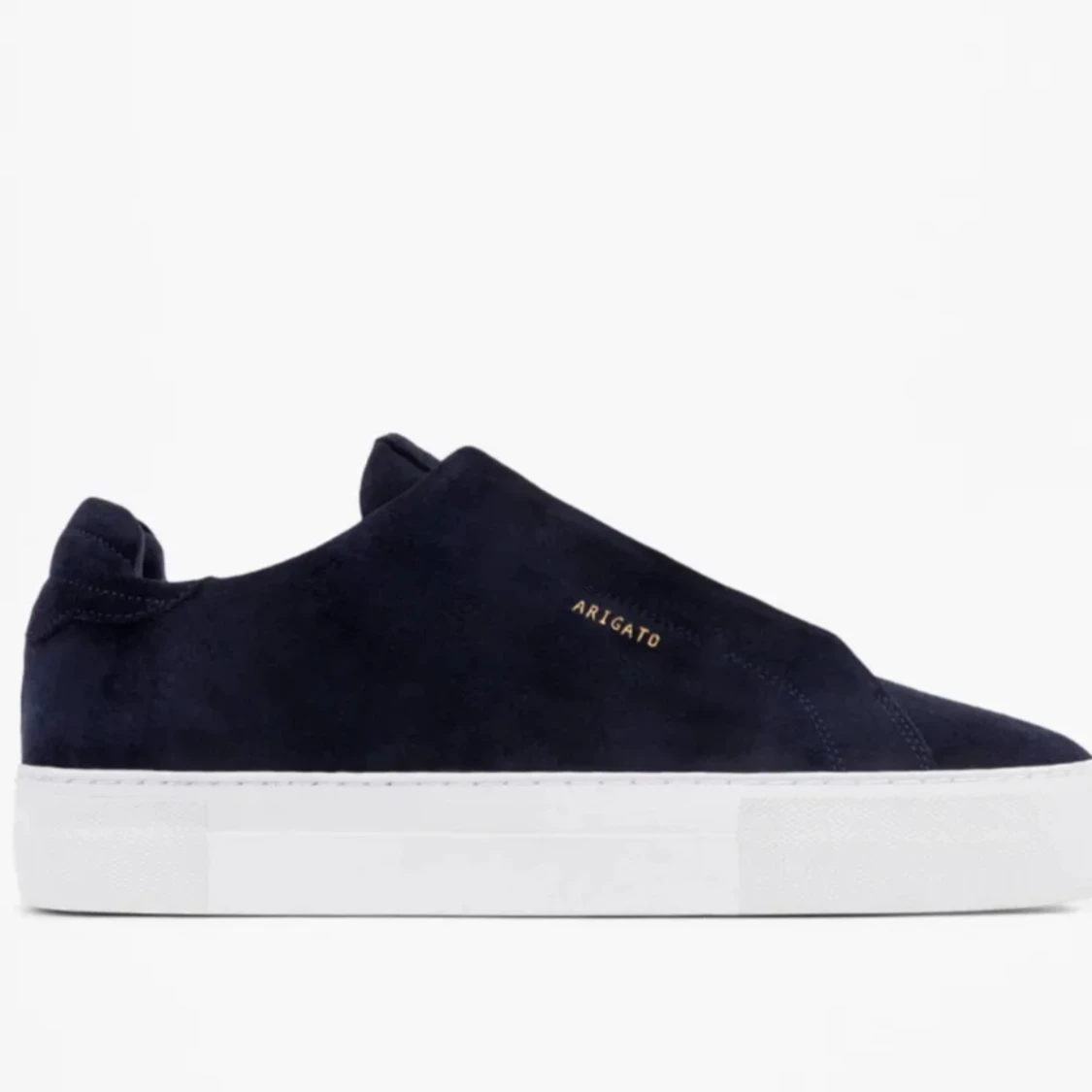 Marin blå Arigato söker storlek 38-39