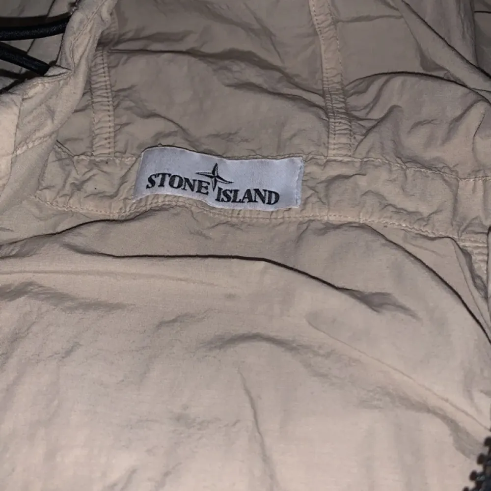 Stone island vind jacka, bra skick !!. Jackor.