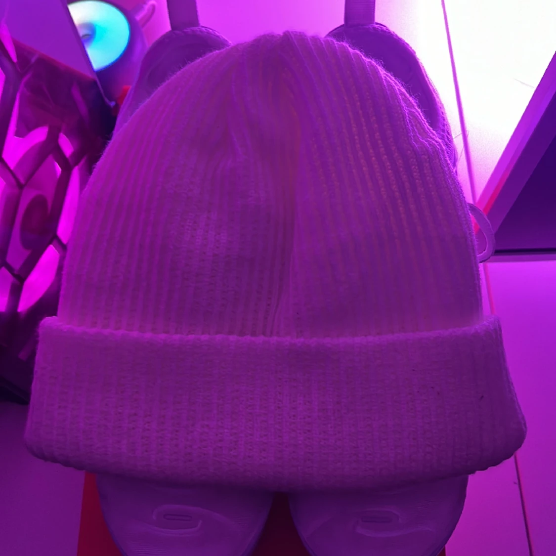 Vit Moncler mössa (one size) - 90