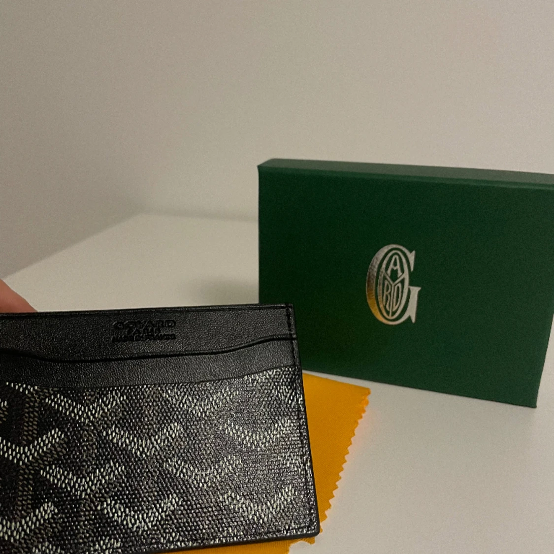 Goyard korthållare  - 90