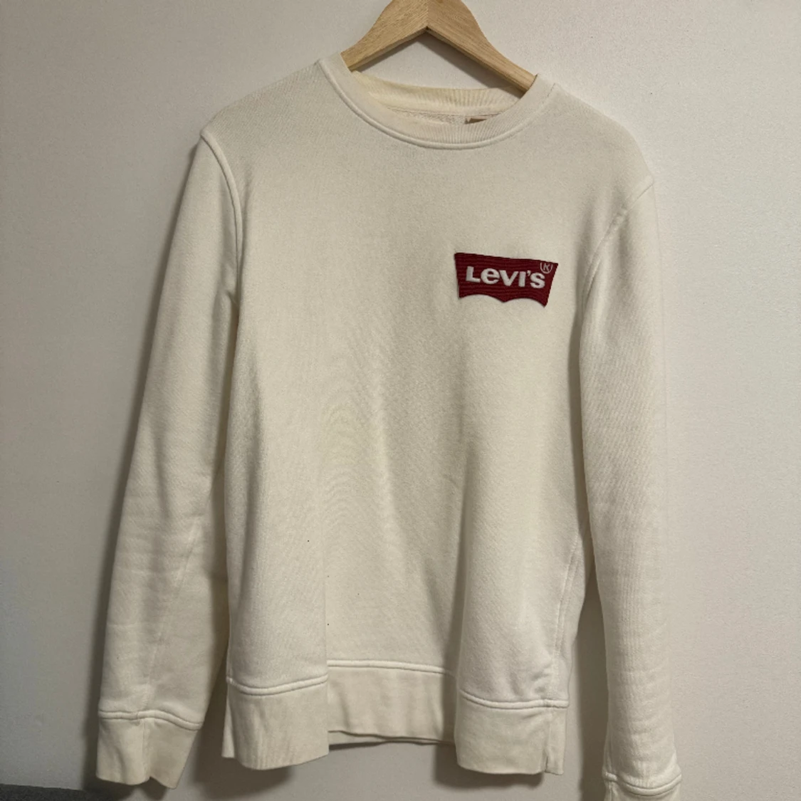 Vit Levis sweatshirt 