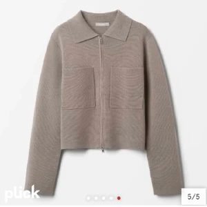 Åhléns kofta  - Säljer denna super snygga Åhléns kofta då bara är använd 2-3 ggr💕Den ser helt oanvänd ut💗