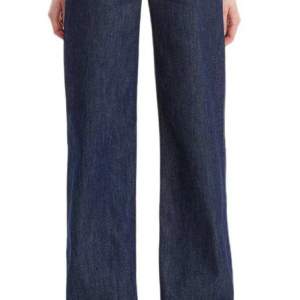 Levis jeans  Modell: ribcage wide leg  Storlek w27x32