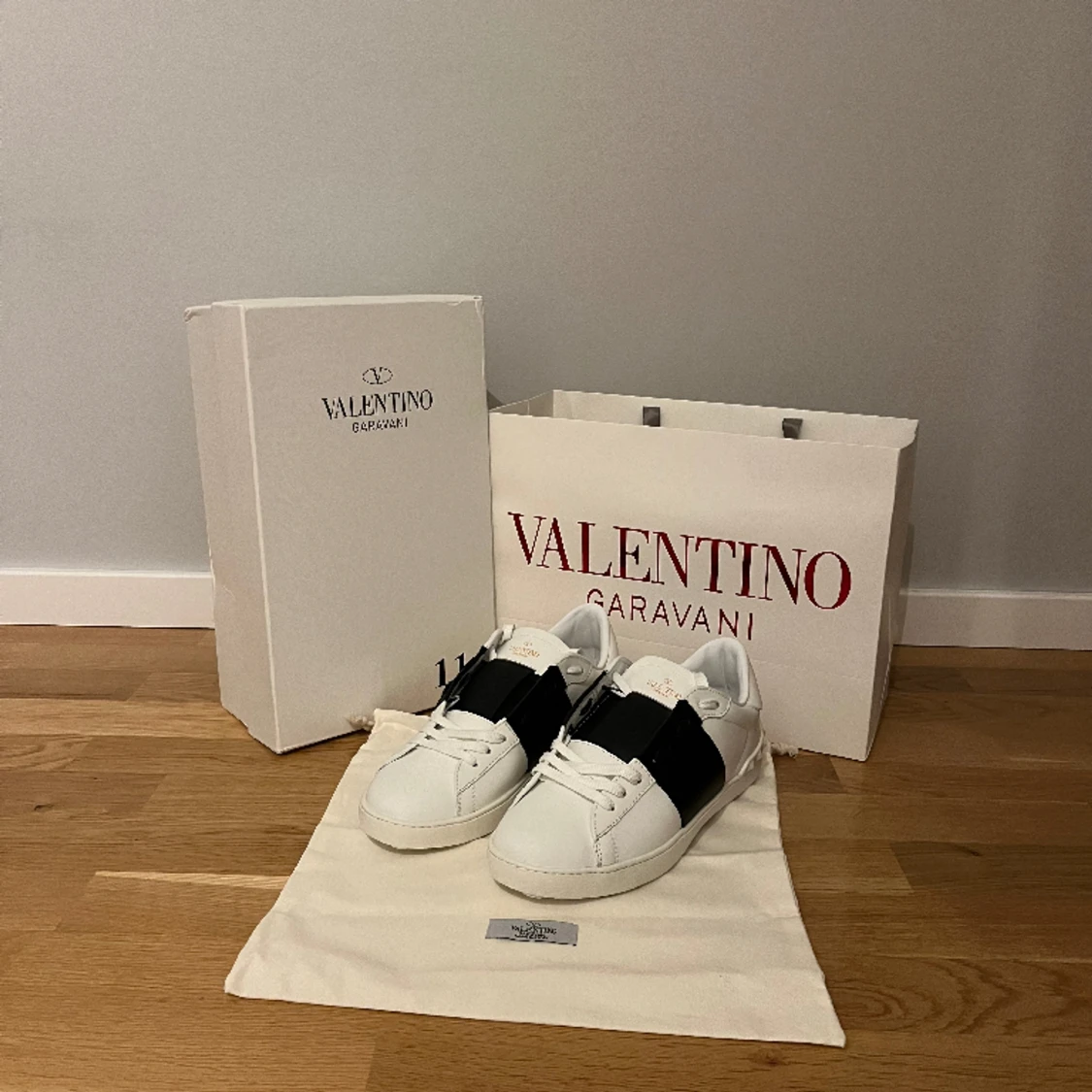 Valentino skor