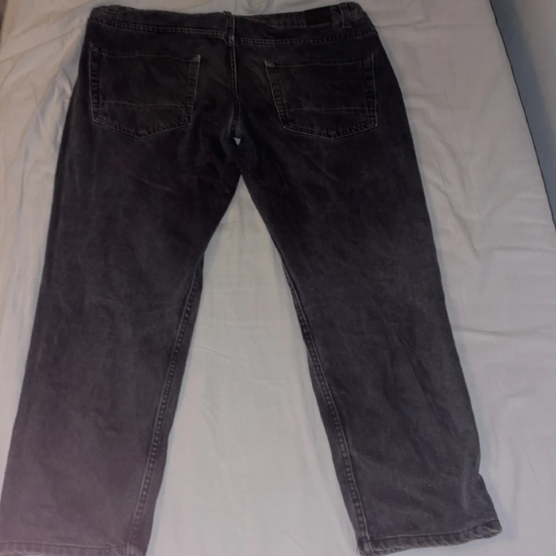 Mörk gråa Jeans - 91