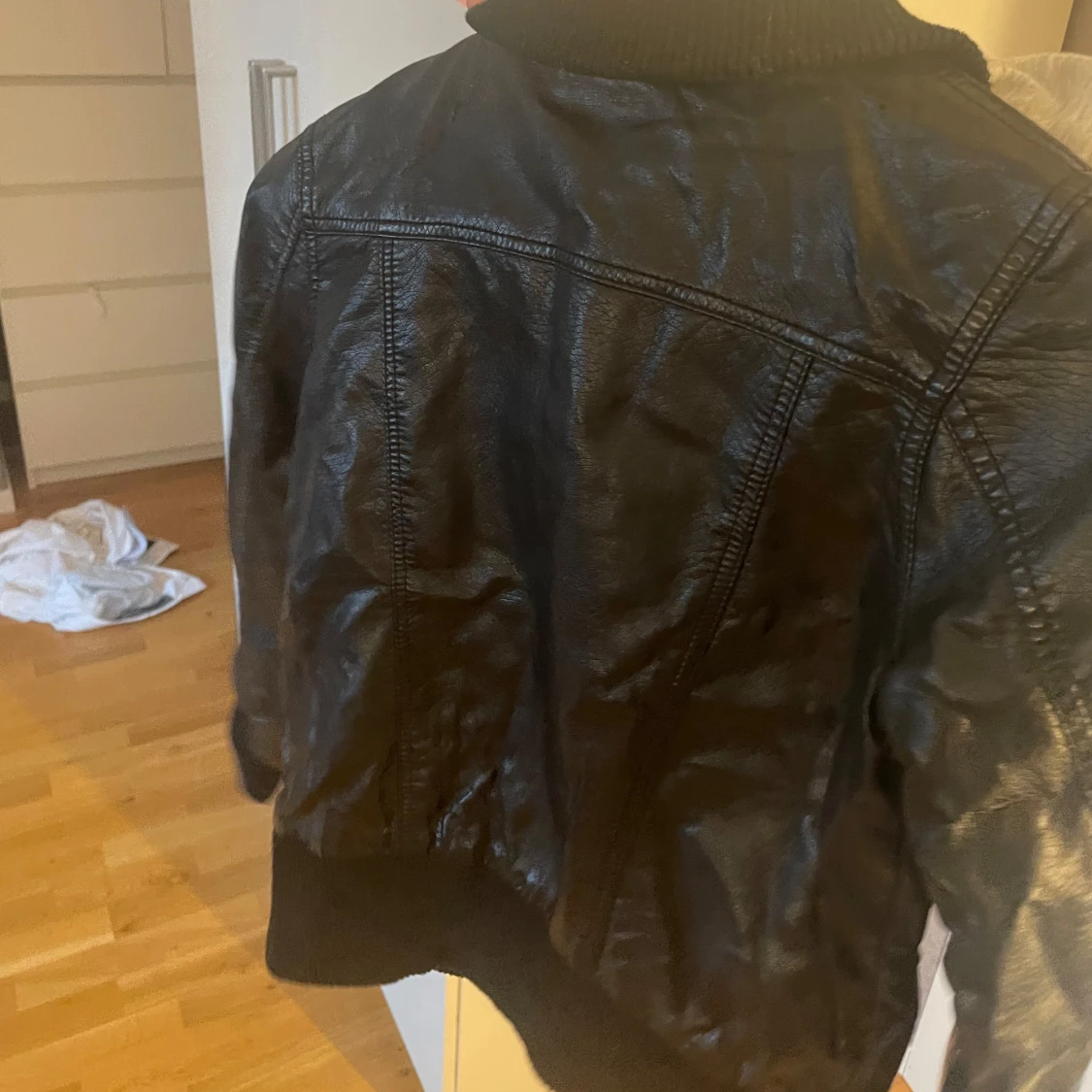 Vintage skinnjacka - 93