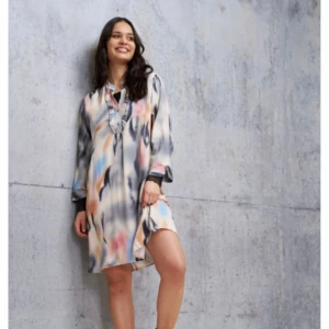 Klänning/tunika ny med prislappen kvar  - Ny 