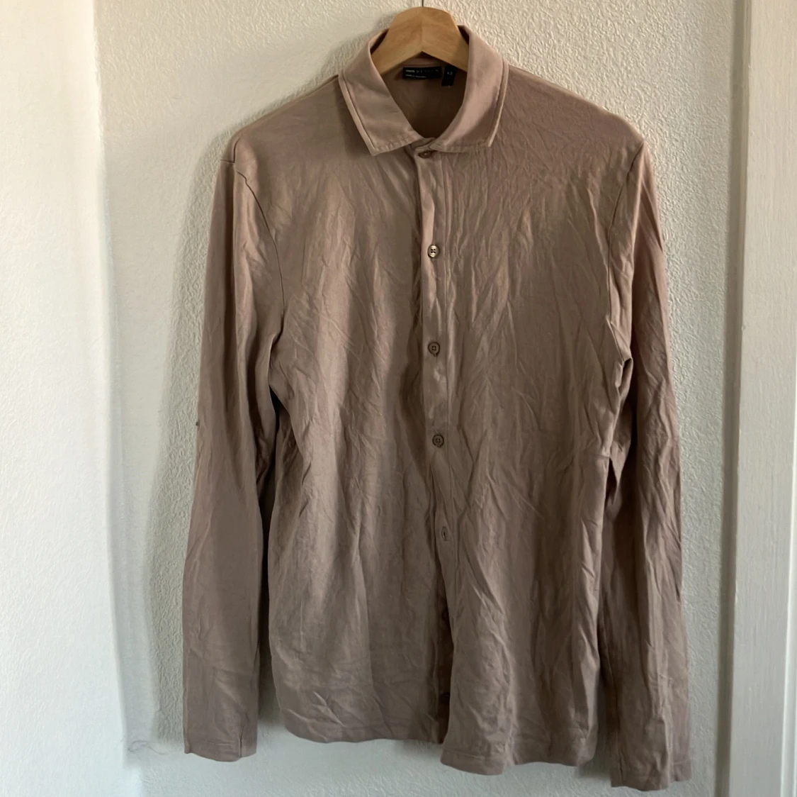 Beige Asos-skjorta med stretch