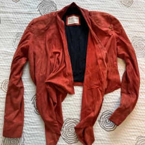 Magali Pascal - Mocca Orange Dam  - Moccajacka i mörk orange 