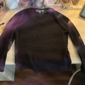 Svart glittrig tröja - Bra skick