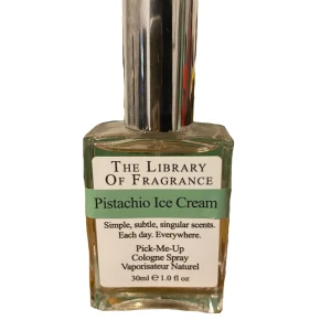 pistachio ice cream parfym - Pistaschio ice cream parfym från the library of fragrance. In princip aldrig använd. 