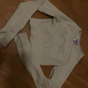 Gymshark topp gul - Fint skick